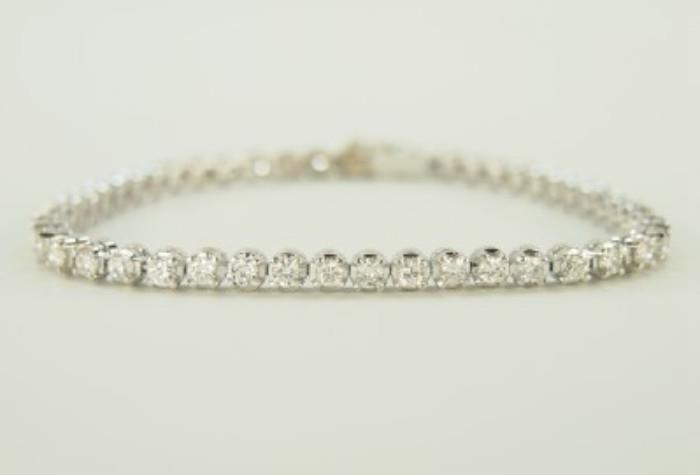 Ladies Diamond Tennis Bracelet
