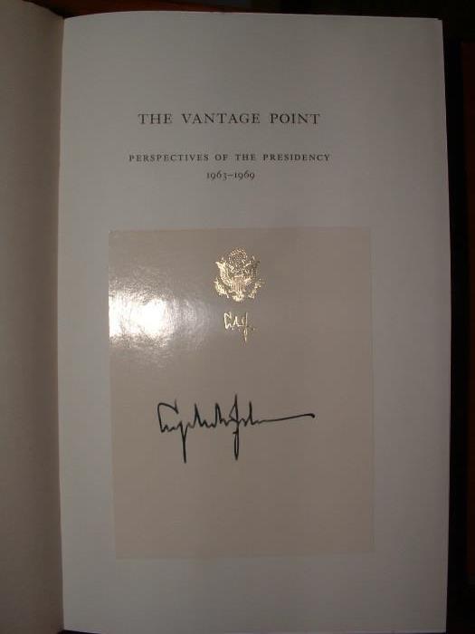 Signed copy of Vantage point - 1st edition