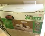 Omega #8002 Juicer in Box 
 