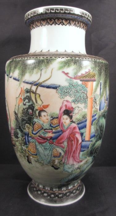 Fantastic Early Republic Period Famille Rose Vase with Qianlong Markings 
