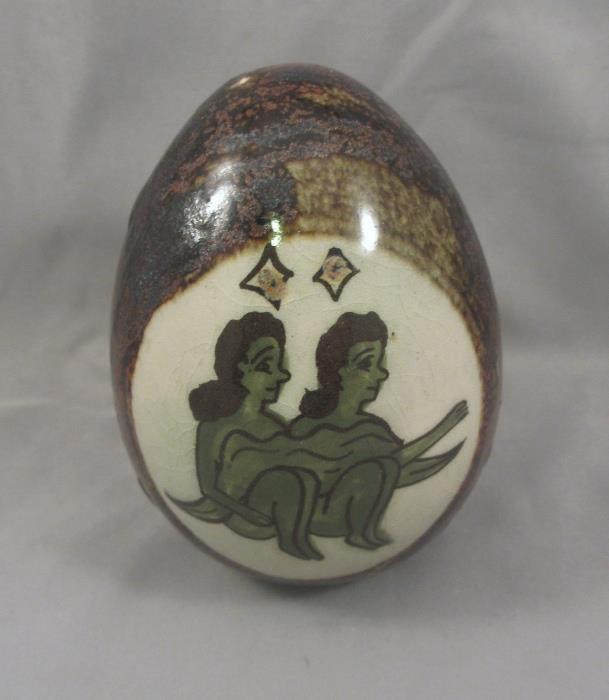 Interesting Ken Edwards Mexican Tonala Pottery Zodiac Egg Depicting Gemini (The Twins)