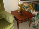 Mid-century end table