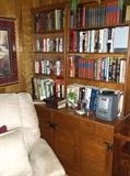 Ethann Allen bookcases