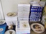 Annual Hummel collector plates w/boxes from 1972 through 1990