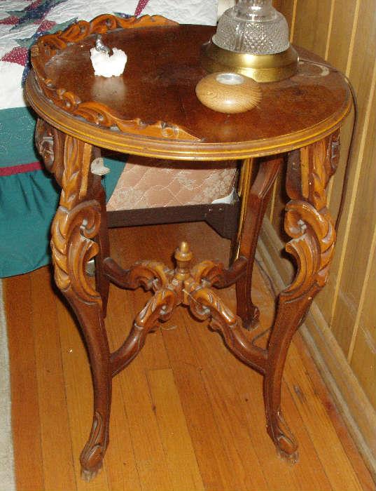 french parlor table