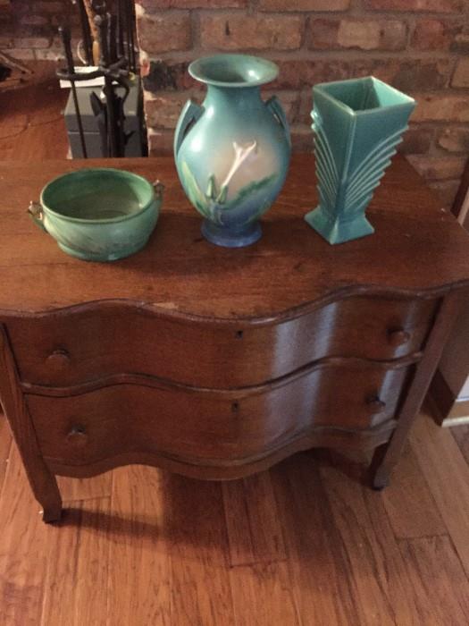 washstand Roseville and McCoy Pottery