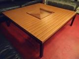 MODERN COFFEE TABLE WITH NATURAL AND BLACK FINISH