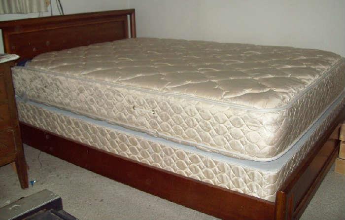 Nice full sized bed.  Comes with matching dresser.
