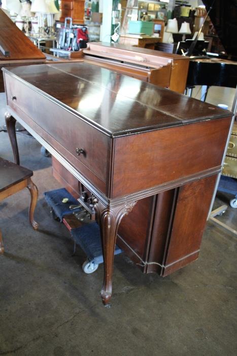 A4 #5 Acrosonic 38” 1938 Square Spinet Piano *finish & keys rough* #290258 Condition of 7