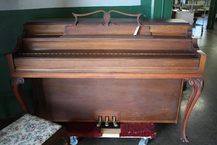 A19 #8 Weber 39” French 1930’2 Spinet 8rough spots, keys rough* #91704 Condition of 7