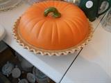Pumpkin Pie dish with lid