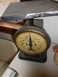 Vintage American Cutlery Scale