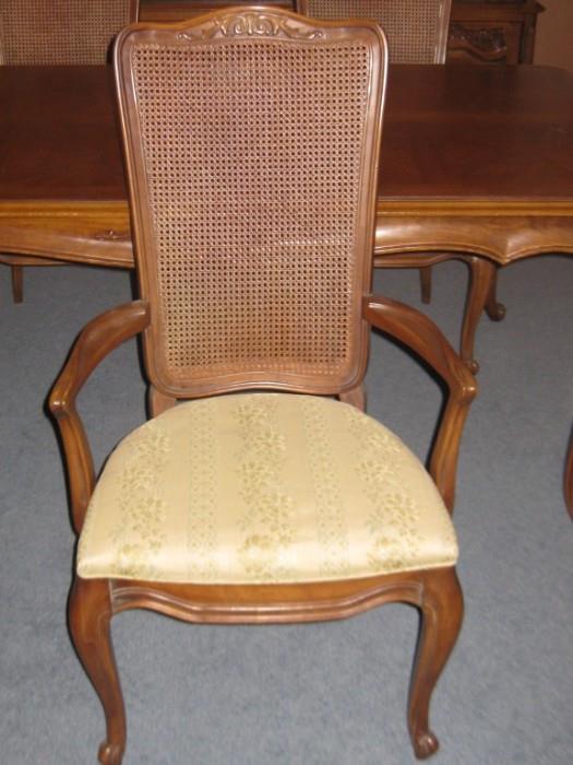 ARM CHAIR TO DINING SET