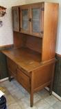 ~ C/1900 Oak Baker’s cabinet w/glue chip glass panels above ~  