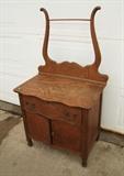 ~ C/1900 Oak washstand w/towel bar and Serpentine top drawer 