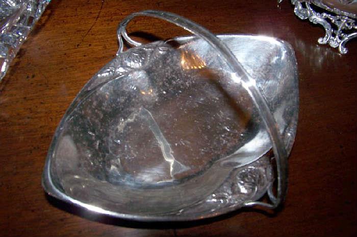 Sterling dish with handle