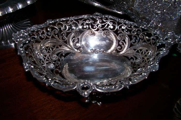 Gorgeous sterling bowl