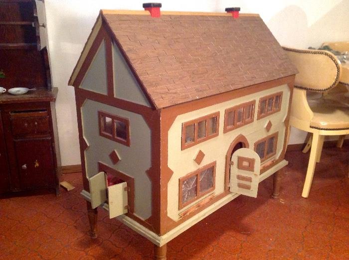 OLD HANDMADE DOLL HOUSE