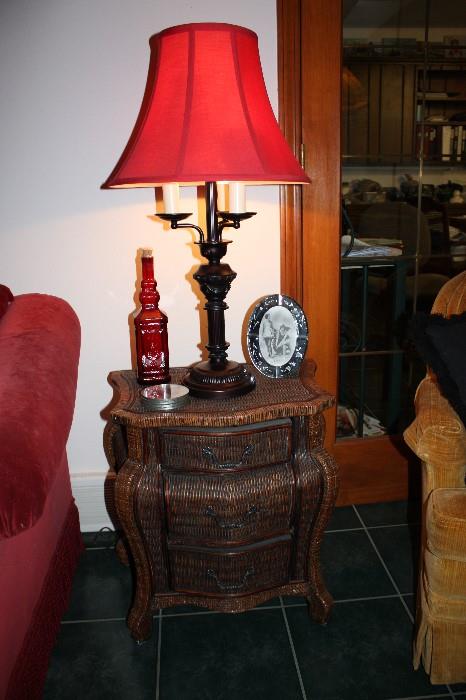 Rattan / Wicker / End Table - Stand / Three Drawers / Gorgeous Lamp with Red Lamp Shade