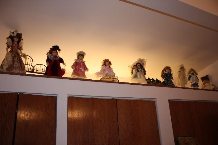 Dolls / Madam Alexander? / Many to choose from / also available Doll House / Large