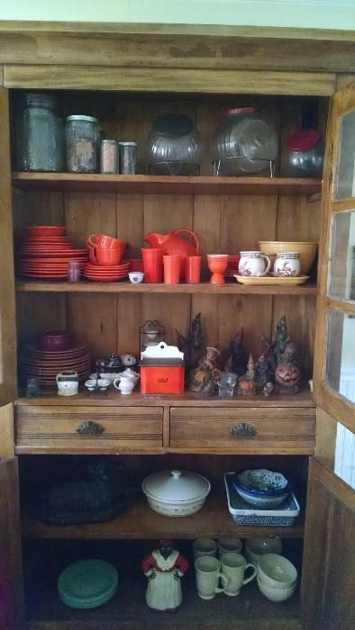 COUNTRY COLLECTIBLE ITEMS....FIESTAWARE, HOOSIER JARS, CAST IRON, 