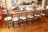6 Nice barstools