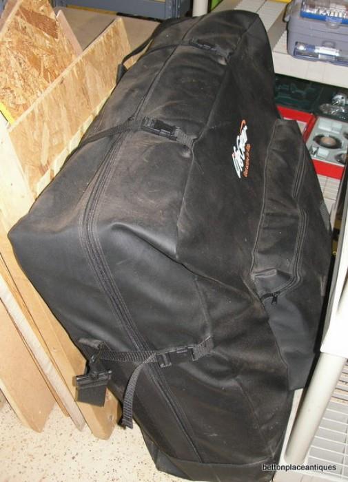 large massage table in bag as new