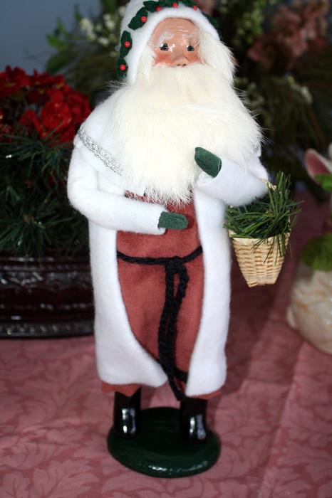 Byers Choice Victorian Santa.  Released 1986 retired 1989