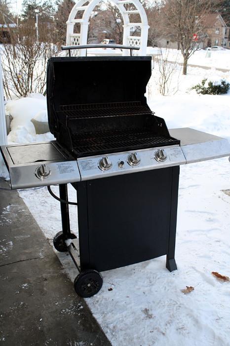 Kenmore 3 burner grill