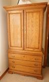 Oak gentleman's chest