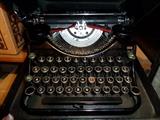 Vintage Underwood Typewriter