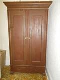 Vintage Armoire...VERY NICE!!!!!!!