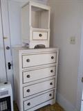 "French Provincial" type 4 Drawer Chest and Night Stand...sold as a set!!!...chalk painted project??????