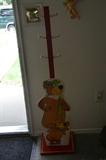 Yogi and Boo Boo clothing rack for your child's room. Yabba dabba doo!