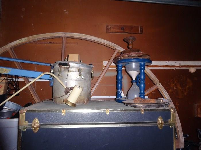 pressure cooker, timer, old trunk