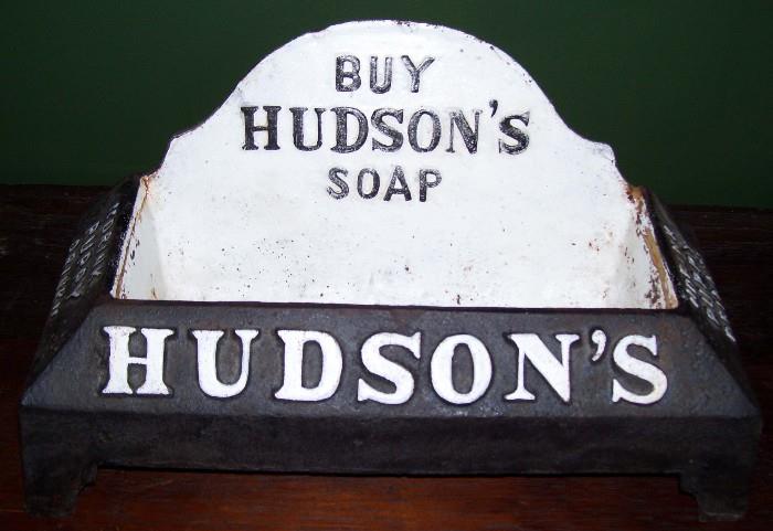 Hudson Soap Cast Iron Dogs Water Dish