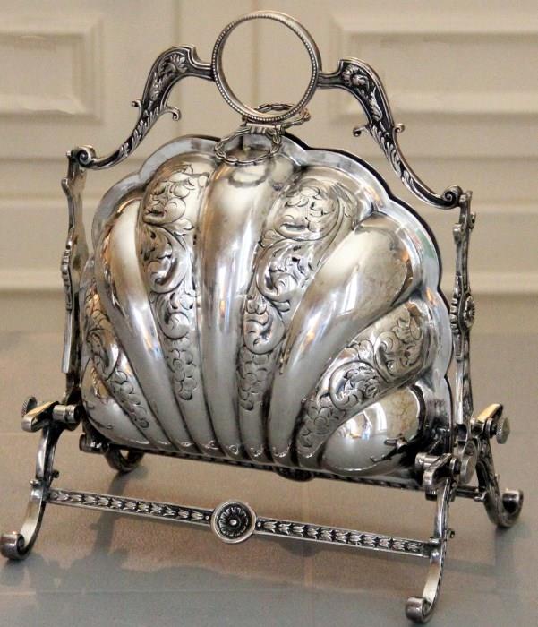 Shell Shaped Silver Plate Bun Warmer