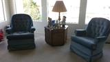 chairs and table in excellent condition