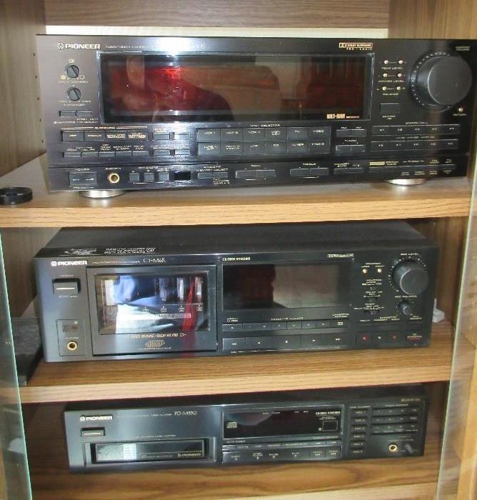 PIONEER STERIO SYSTEM