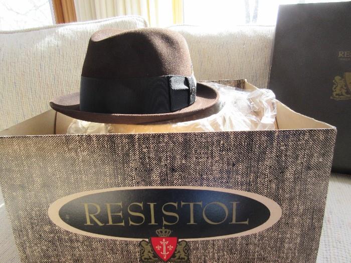 RESISTOL HAT AND BOX