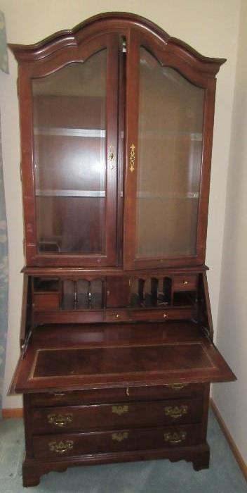 SECRETARY / WITH WRITING DESK AND TOP