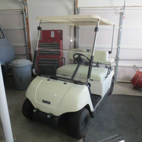 GOLF CART