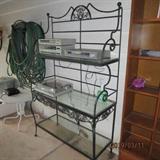 BAKERS RACK