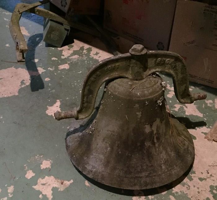 1856 Farm Style School Bell