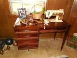 Singer in Desk