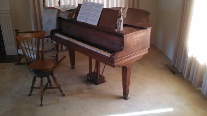 Cable Baby Grand Piano & Claw Foot Piano Stool