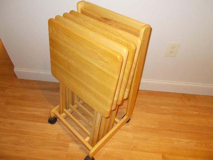 Set of 4 Blond Wood TV Trays on Rolling Cart with Flip Top Tray that makes into a table/desk