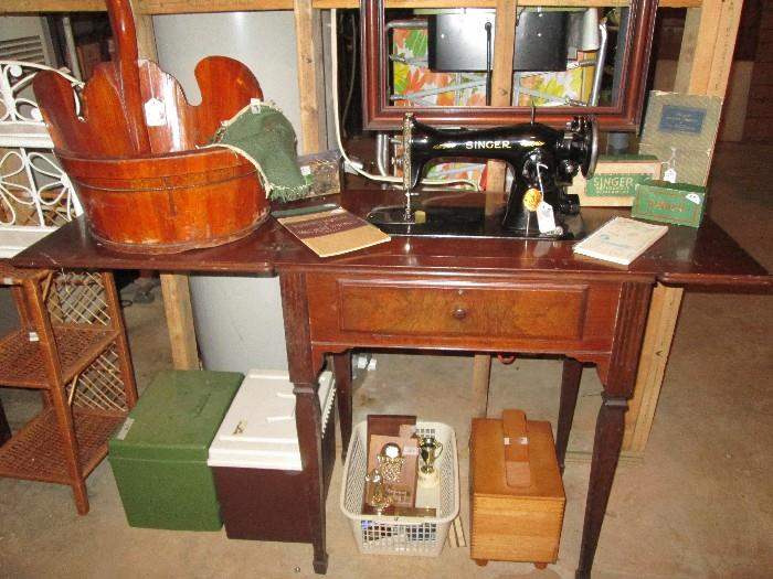 Vintage Singer sewing machine, etc