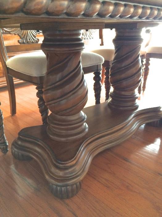 Dining-table legs
