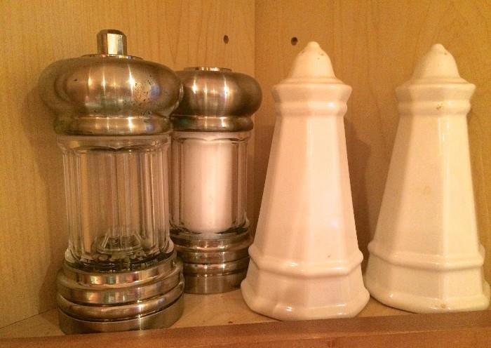 Pfaltzgraff Grand Heritage salt and pepper shakers and stainless grinder salt-and-pepper set